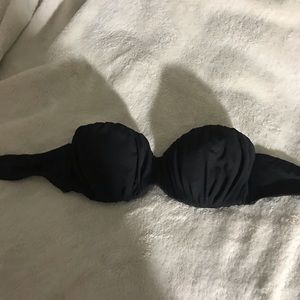 Strapless bathing suit